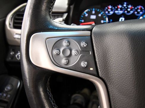 Used 2020 GMC Yukon XL Denali w/ Open Road Package AWD/4WD image 21