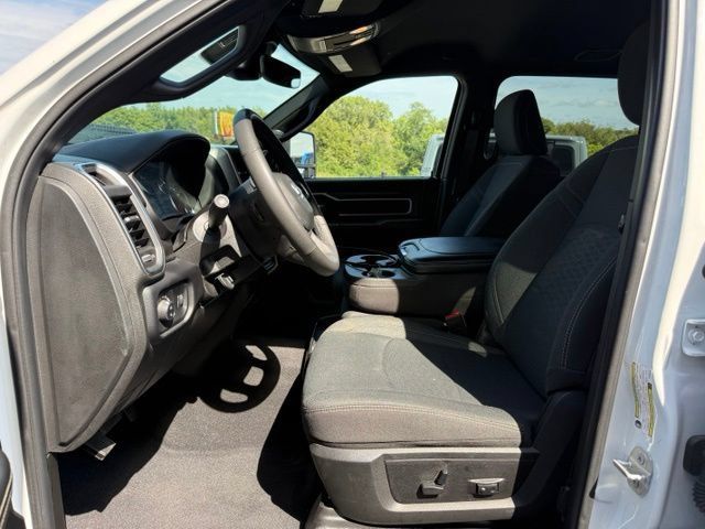 Used 2026 RAM 2500 Big Horn AWD/4WD image 13