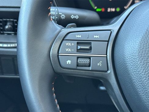 Certified 2025 Honda CR-V Sport-L image 29