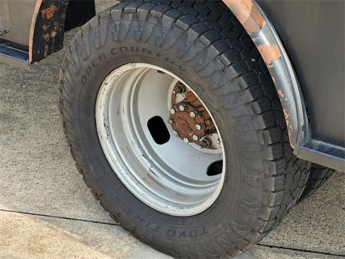 Used 2019 Ford F350 XL image 7