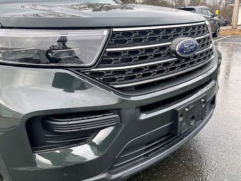 Used 2022 Ford Explorer XLT AWD/4WD image 30