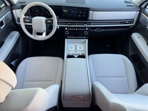 New 2026 Hyundai Santa Fe SE image 10