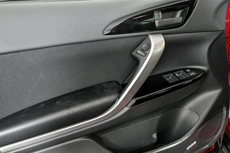 New 2026 Mitsubishi Eclipse Cross LE AWD/4WD image 11