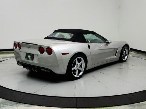 Used 2007 Chevrolet Corvette Convertible w/ Preferred Equipment Group RWD image 5