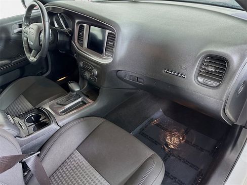 Used 2019 Dodge Charger GT image 31