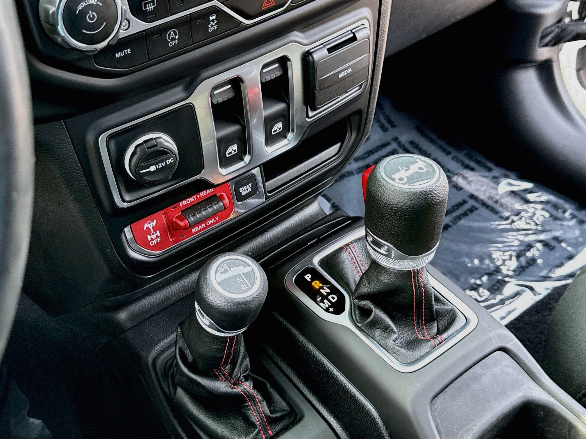 Used 2020 Jeep Wrangler Rubicon AWD/4WD image 19
