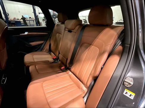 Certified 2023 Audi Q5 2.0T Premium Plus w/ Premium Plus Package AWD/4WD image 26
