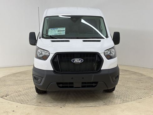 New 2026 Ford Transit 250 148 Medium Roof RWD image 6