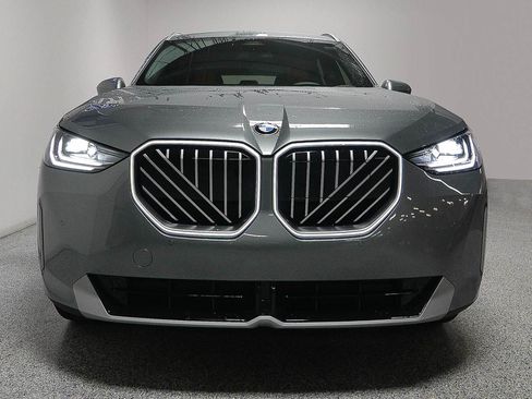 Used 2026 BMW X3 xDrive30i AWD/4WD image 2