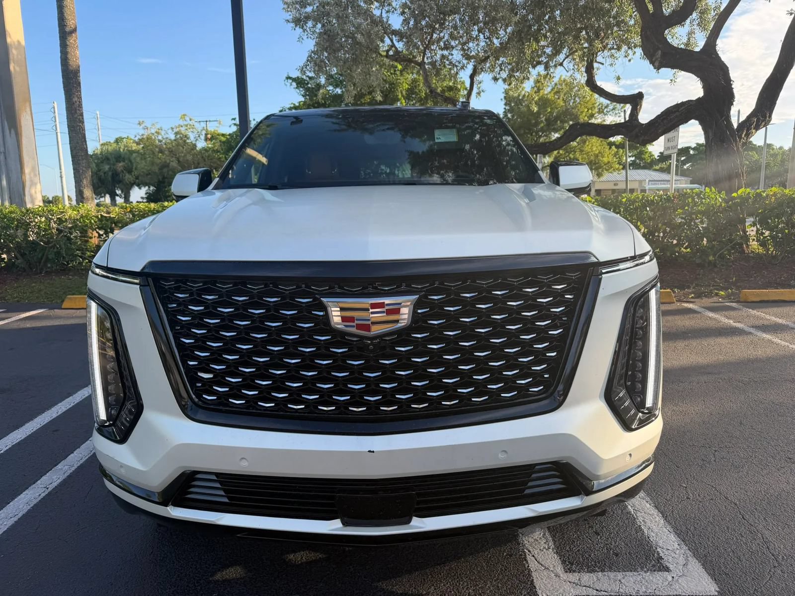 Used 2026 Cadillac Escalade Luxury w/ Touring Package AWD/4WD image 3
