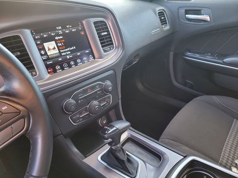 Certified 2023 Dodge Charger SXT image 17