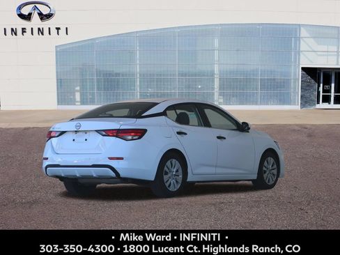 Used 2024 Nissan Sentra S w/ Lighting Package FWD image 6