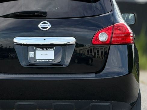 Used 2011 Nissan Rogue SV w/ SL Pkg FWD image 14