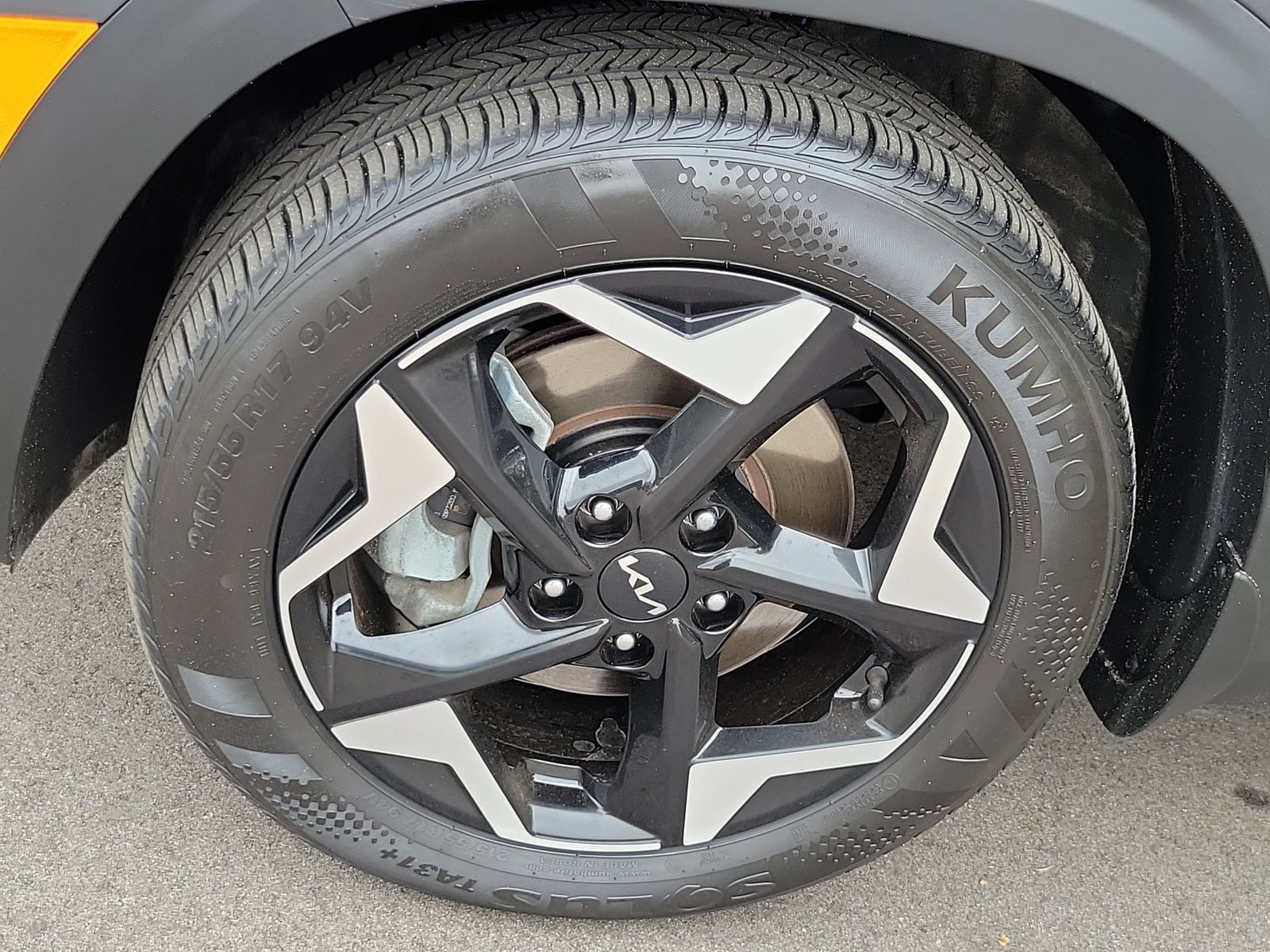 Certified 2024 Kia Seltos EX AWD/4WD image 6