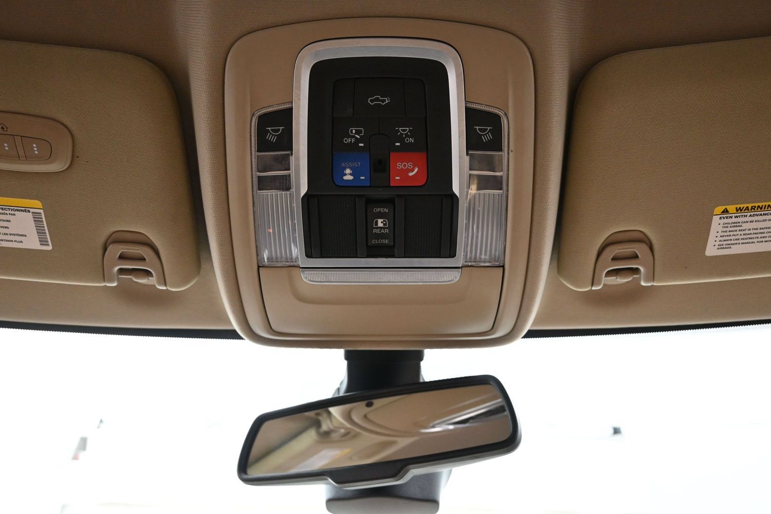 Used 2022 RAM 3500 Limited AWD/4WD image 28