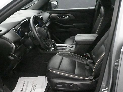 Used 2023 Chevrolet Traverse Premier w/ Redline Edition AWD/4WD image 10