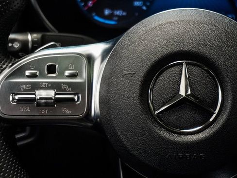 Used 2022 Mercedes-Benz GLC 300 4MATIC Coupe image 17