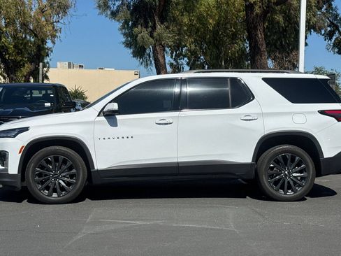 Used 2023 Chevrolet Traverse RS AWD/4WD image 8