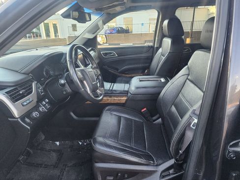 Used 2015 GMC Yukon XL Denali w/ Touring Package image 9