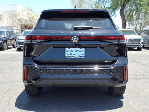 New 2026 Volkswagen Tiguan SE R-Line AWD/4WD image 6