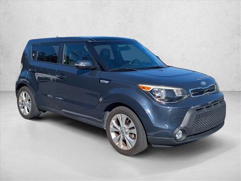 Used 2014 Kia Soul + w/ Primo Package image 3