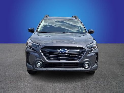 Certified 2025 Subaru Outback Onyx Edition AWD/4WD image 2