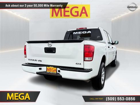 Used 2013 Nissan Titan S AWD/4WD image 12