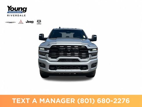 New 2026 RAM 3500 Big Horn AWD/4WD image 8