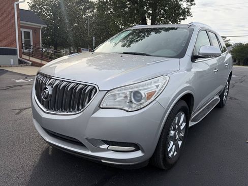 Used 2014 Buick Enclave Premium FWD image 2