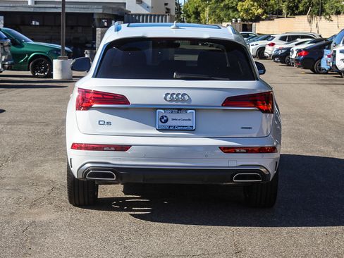 Used 2021 Audi Q5 e Prestige w/ Prestige Package image 5