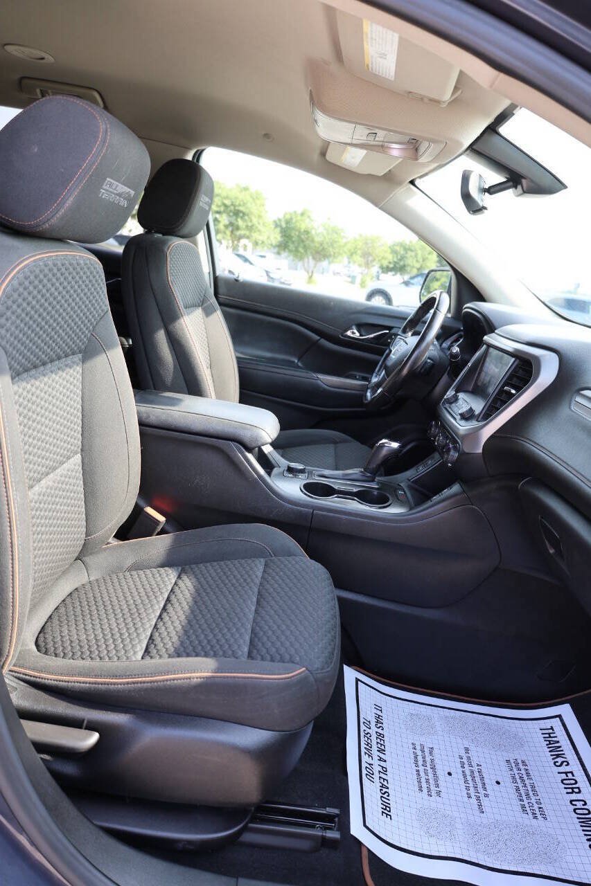Used 2019 GMC Acadia SLE w/ Driver Alert Package I AWD/4WD image 15