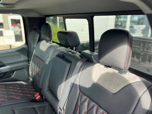 New 2026 Ford F250 Lariat w/ Black Appearance Package image 28