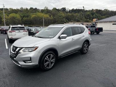 Used 2017 Nissan Rogue SL w/ SL Premium Package