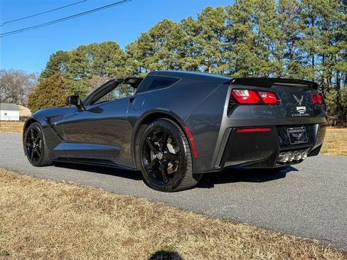 Used 2014 Chevrolet Corvette Stingray Coupe image 23
