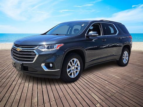 Used 2020 Chevrolet Traverse LT AWD/4WD image 3