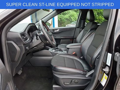 Used 2025 Ford Escape ST-Line FWD image 13