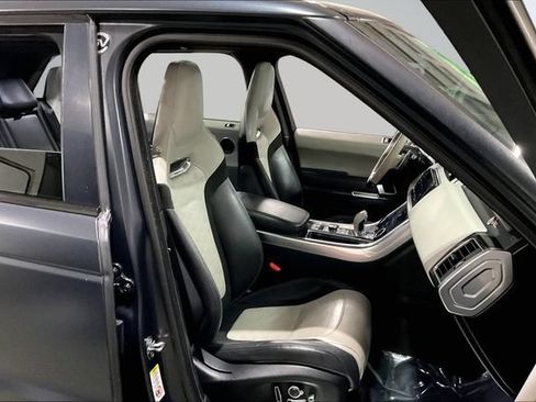 Used 2019 Land Rover Range Rover Sport SVR AWD/4WD image 7