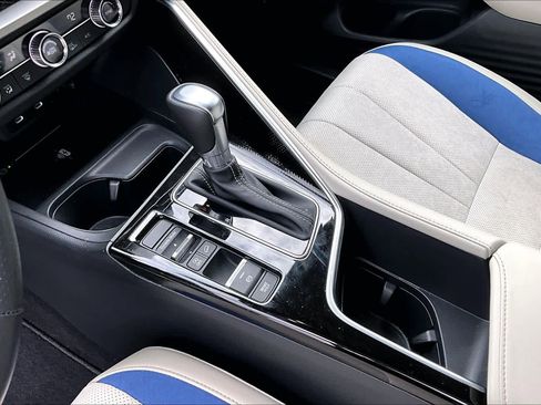 Certified 2025 Acura ADX A-Spec image 17