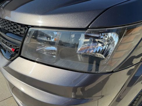 Used 2017 Dodge Journey SE w/ Flexible Seating Group image 64