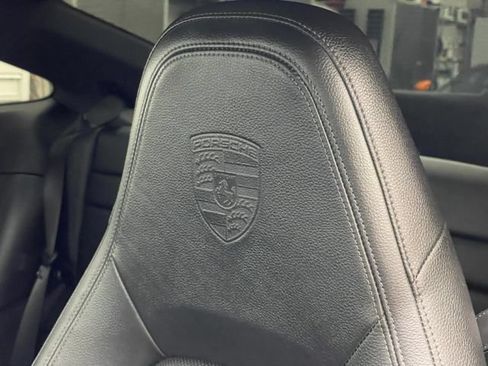 Used 2021 Porsche 911 Carrera w/ Premium Package RWD image 28