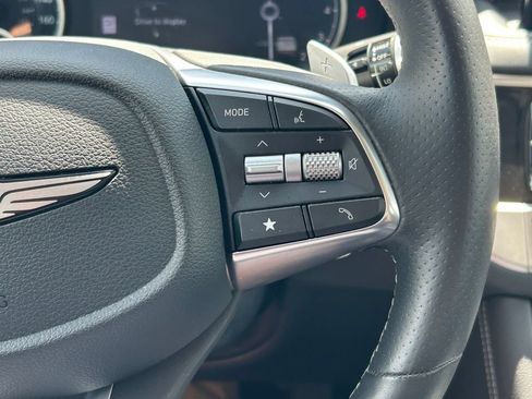 Used 2026 Genesis G70 2.5T RWD image 34