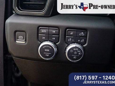 Used 2024 GMC Sierra 2500 AT4 w/ AT4 Preferred Package image 16