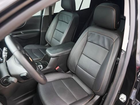 Used 2021 Chevrolet Equinox LT FWD image 10