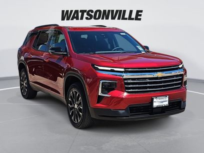 New 2025 Chevrolet Traverse LT w/ Sun and Wheel Package