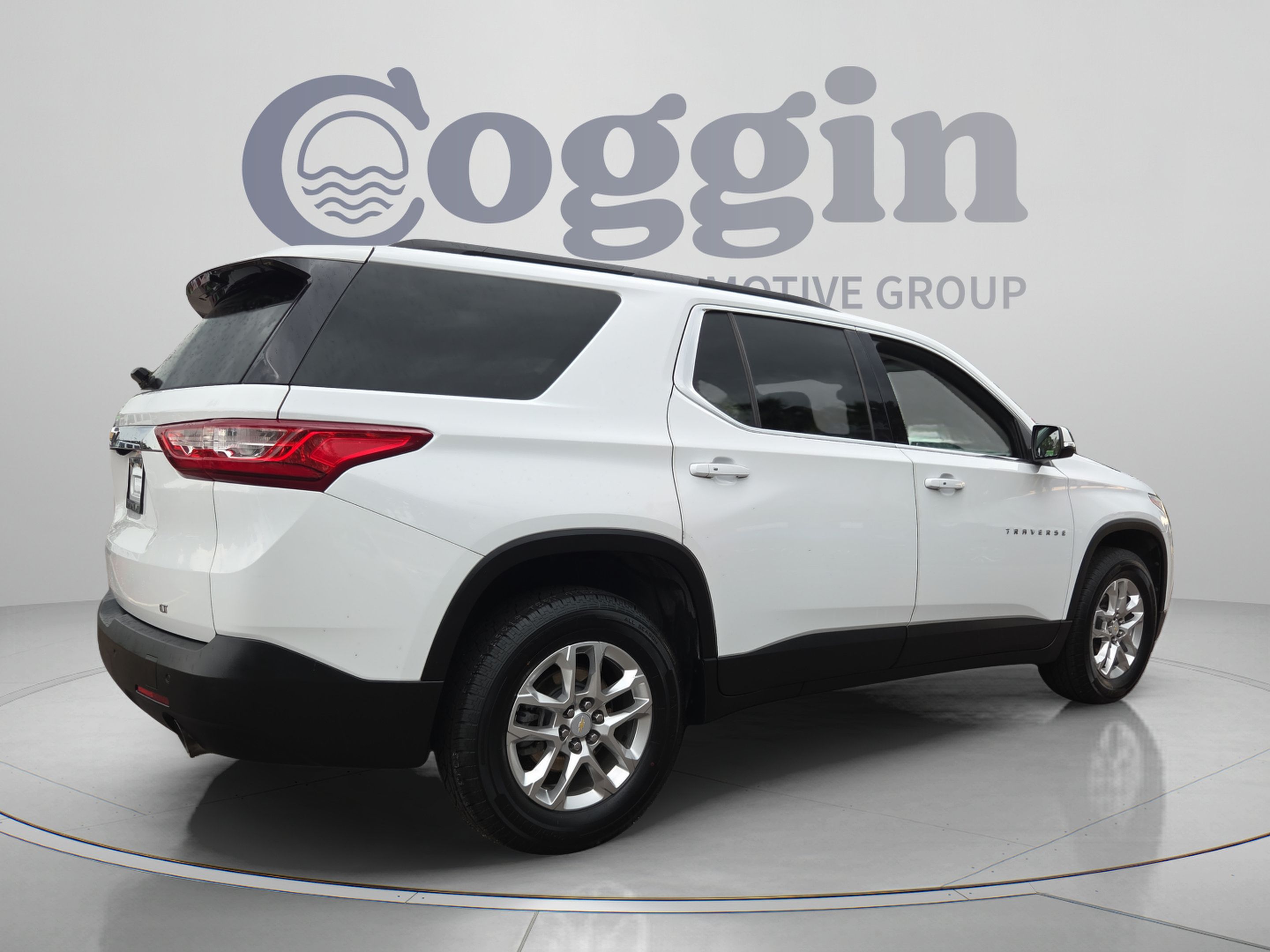 Used 2021 Chevrolet Traverse LT FWD image 5