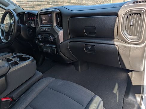 Used 2022 Chevrolet Silverado 1500 Custom AWD/4WD image 13
