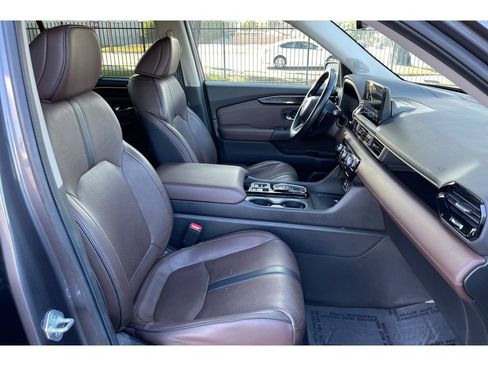 Certified 2023 Honda Pilot Elite image 19