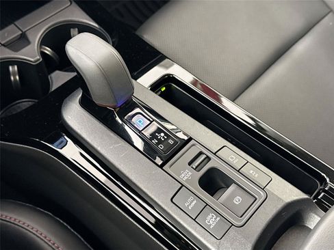 Certified 2025 Toyota Prius Plug-In Hybrid FWD image 26