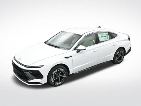 New 2026 Hyundai Sonata SEL FWD image 19