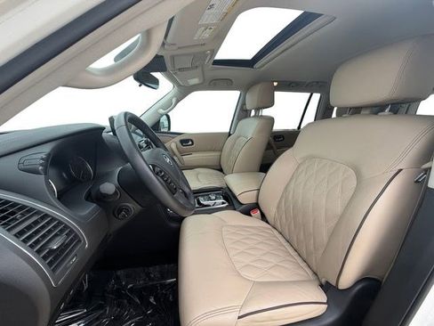 Used 2023 Nissan Armada Platinum w/ Captain's Chairs Package AWD/4WD image 11